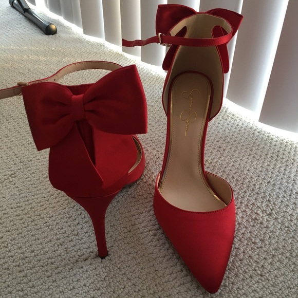 jessica simpson bow heels